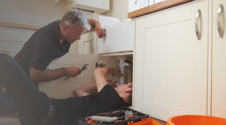 Professional burst pipe repair services in Zuni, NM